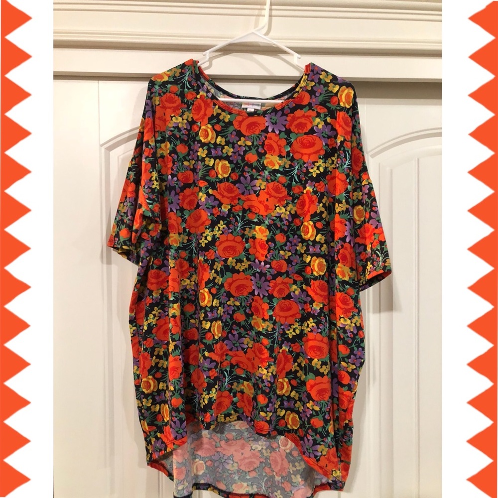 Beautiful floral LuLaRoe Irma Tunic
